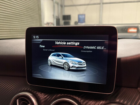 Mercedes-Benz A Class 1.5 A180d AMG Line Euro 6 (s/s) 5dr 29
