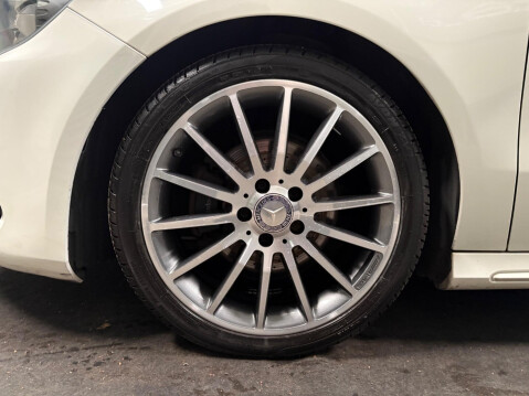Mercedes-Benz A Class 1.5 A180d AMG Line Euro 6 (s/s) 5dr 47