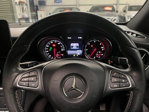 Mercedes-Benz A Class 2.1 A200d Sport Edition Plus 7G-DCT Euro 6 (s/s) 5dr 15