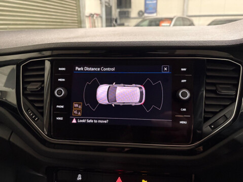 Volkswagen T-Roc 1.5 TSI EVO Black Edition DSG Euro 6 (s/s) 5dr 33