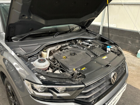 Volkswagen T-Roc 1.5 TSI EVO Black Edition DSG Euro 6 (s/s) 5dr 45