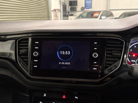 Volkswagen T-Roc 1.5 TSI EVO Black Edition DSG Euro 6 (s/s) 5dr 21