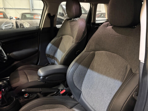 Mini Hatch 1.5 Cooper Euro 6 (s/s) 5dr 11