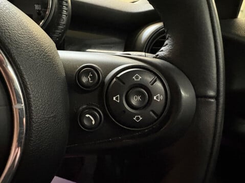 Mini Hatch 1.5 Cooper Euro 6 (s/s) 5dr 14
