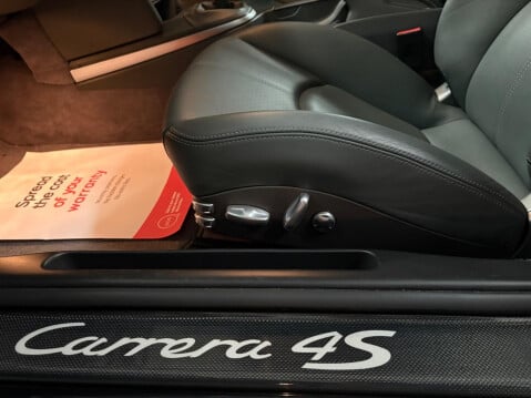 Porsche 911 3.8 997 Carrera 4S AWD 2dr 14
