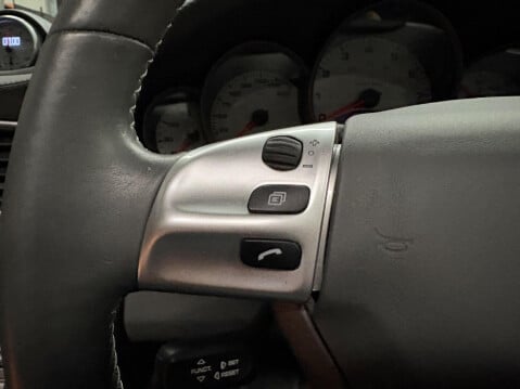 Porsche 911 3.8 997 Carrera 4S AWD 2dr 20