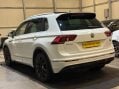 Volkswagen Tiguan 2.0 TDI BlueMotion Tech R-Line DSG 4Motion Euro 6 (s/s) 5dr 4