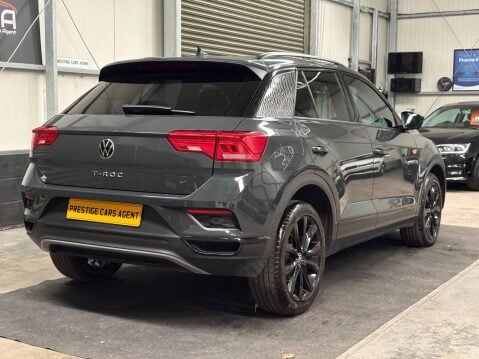 Volkswagen T-Roc 1.5 TSI EVO Black Edition DSG Euro 6 (s/s) 5dr 6