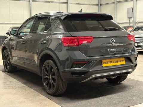 Volkswagen T-Roc 1.5 TSI EVO Black Edition DSG Euro 6 (s/s) 5dr 4