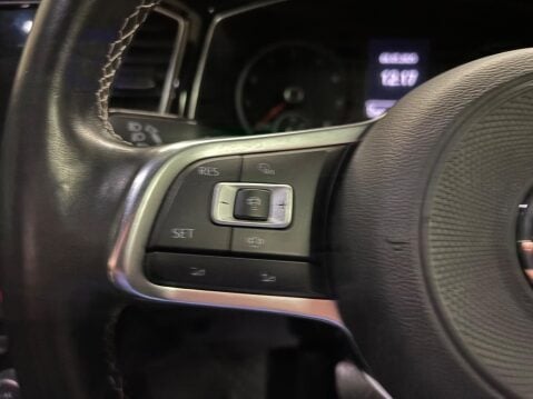 Volkswagen T-Roc 1.5 TSI EVO Black Edition DSG Euro 6 (s/s) 5dr 16