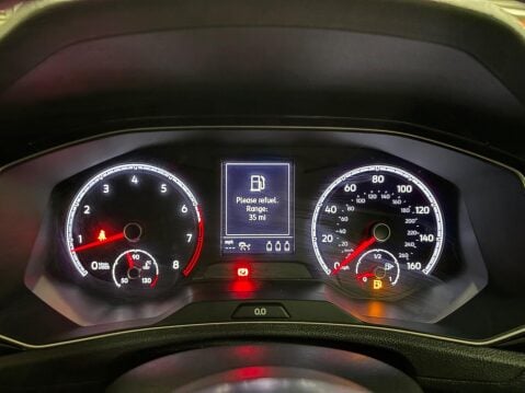 Volkswagen T-Roc 1.5 TSI EVO Black Edition DSG Euro 6 (s/s) 5dr 33