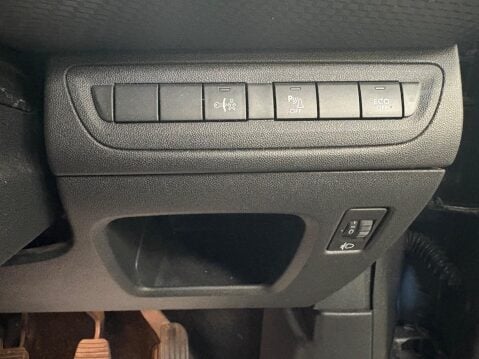 Peugeot 2008 1.6 e-HDi Allure Euro 5 (s/s) 5dr 20