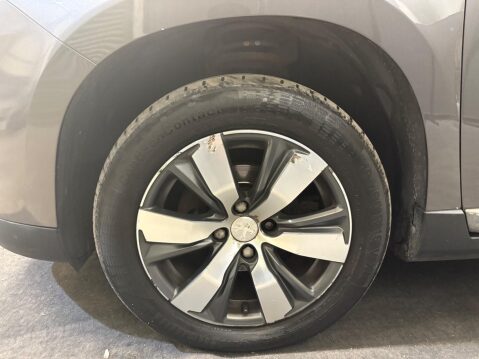 Peugeot 2008 1.6 e-HDi Allure Euro 5 (s/s) 5dr 47