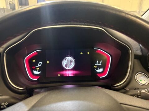 MG HS 1.5 T-GDI Trophy DCT Euro 6 (s/s) 5dr 21