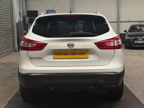 Nissan Qashqai 1.2 DIG-T Tekna 2WD Euro 6 (s/s) 5dr 5