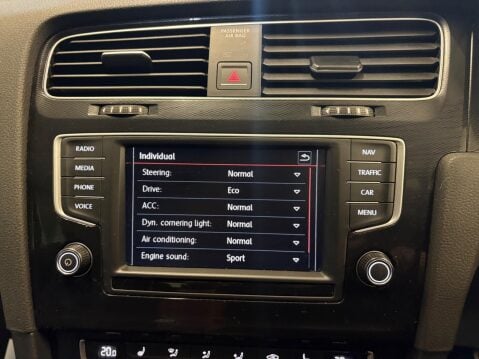 Volkswagen Golf 2.0 TSI BlueMotion Tech GTI DSG Euro 6 (s/s) 5dr 38