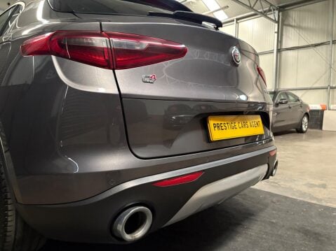Alfa Romeo Stelvio 2.2 TD Super Auto Q4 AWD Euro 6 (s/s) 5dr 39