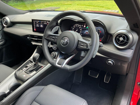 Alfa Romeo Tonale 1.5 VGT MHEV Veloce SUV 5dr Petrol Hybrid DCT Euro 6 (160 ps) 11