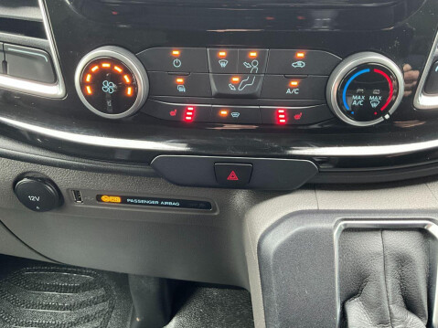 Ford Transit Custom 2.0 320 EcoBlue Limited Panel Van 5dr Diesel Auto L2 H2 Euro 6 (170 ps) 18