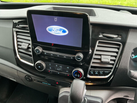 Ford Transit Custom 2.0 320 EcoBlue Limited Crew Van Auto L2 H1 Euro 6 5dr 32