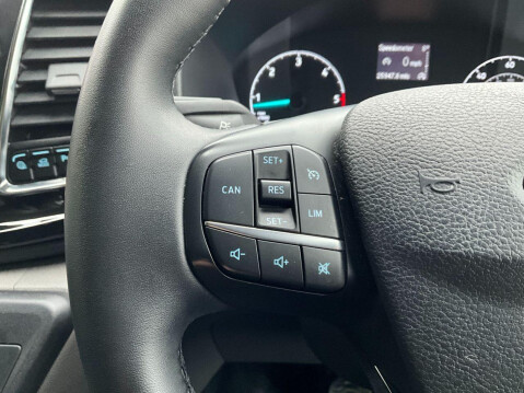 Ford Transit Custom 2.0 340 EcoBlue Limited Panel Van 5dr Diesel Auto L2 H1 Euro 6 (170 ps) 18