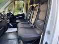 Peugeot Boxer 2.2 BlueHDi 335 Professional L3 H2 Euro 6 (s/s) 5dr 12