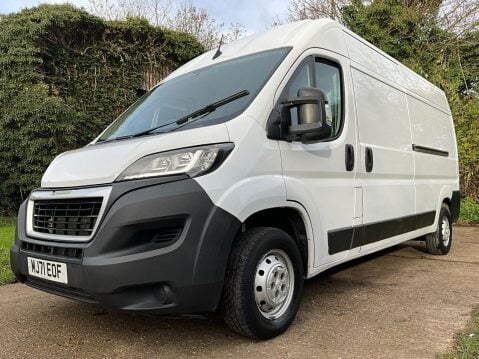 Peugeot Boxer 2.2 BlueHDi 335 Professional L3 H2 Euro 6 (s/s) 5dr 42