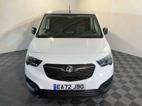 Vauxhall Combo 1.5 Turbo D 2000 Dynamic L1 H1 Euro 6 5dr 3