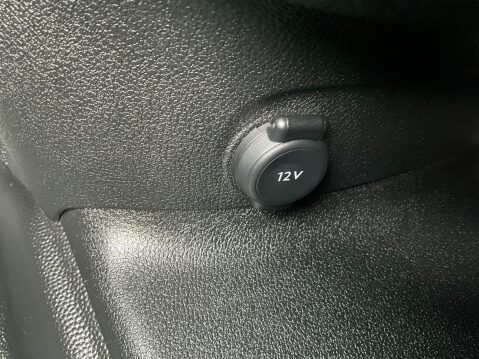 Vauxhall Combo 1.5 Turbo D 2000 Dynamic L1 H1 Euro 6 5dr 31