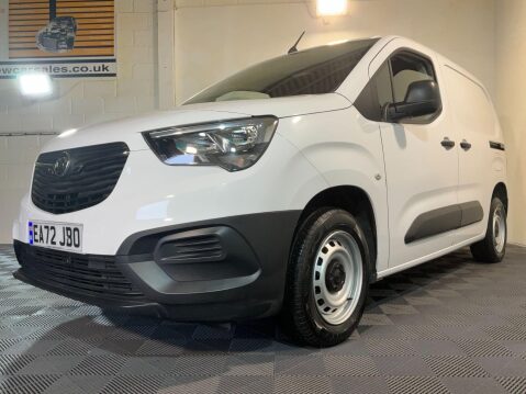Vauxhall Combo 1.5 Turbo D 2000 Dynamic L1 H1 Euro 6 5dr 36