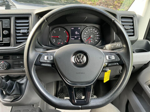 Volkswagen Crafter 2.0 TDI CR35 Trendline Panel Van 5dr Diesel Manual FWD MWB Euro 6 (s/s) (14 15