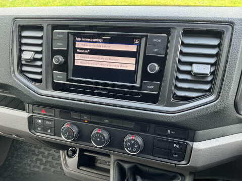 Volkswagen Crafter 2.0 TDI CR35 Trendline Panel Van 5dr Diesel Manual FWD MWB Euro 6 (s/s) (14 27