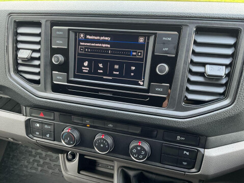 Volkswagen Crafter 2.0 TDI CR35 Trendline Panel Van 5dr Diesel Manual FWD MWB Euro 6 (s/s) (14 26