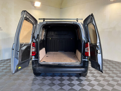 Peugeot Partner 1.5 BlueHDi 1000 Professional Premium Standard Panel Van SWB Euro 6 5dr 8