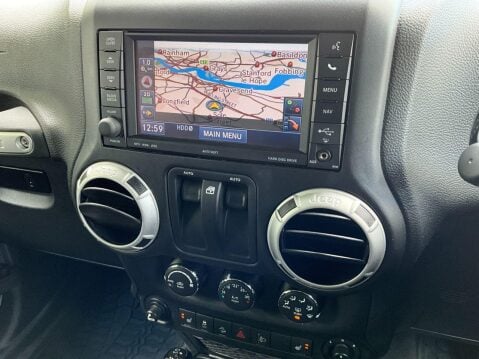 Jeep Wrangler 3.6 V6 Rubicon SUV 2dr Petrol Auto 4WD Euro 6 (280 bhp) 32