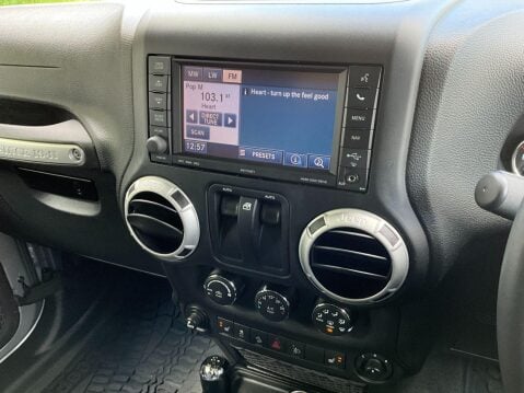 Jeep Wrangler 3.6 V6 Rubicon SUV 2dr Petrol Auto 4WD Euro 6 (280 bhp) 33