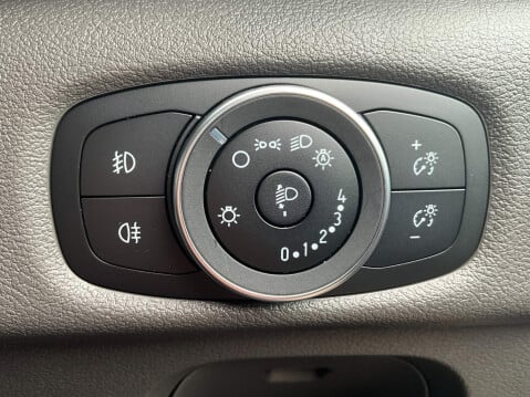 Ford Transit 2.0 350 EcoBlue Limited Auto FWD L3 H2 Euro 6 (s/s) 5dr 40