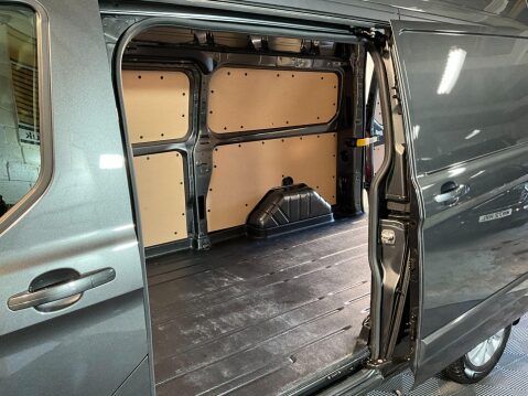 Ford Transit Custom 2.0 320 EcoBlue Limited Auto L2 H2 Euro 6 5dr 10