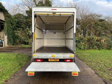 Ford Transit 2.0 350 EcoBlue Leader Chassis Cab 2dr Diesel Manual FWD L4 Euro 6 (s/s) (1 8