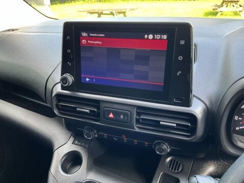 Citroen Berlingo 1.2 1000 ENTERPRISE M PURETECH S/S 109 BHP 25