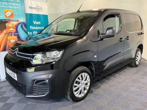 Citroen Berlingo 1.2 1000 ENTERPRISE M PURETECH S/S 109 BHP 3