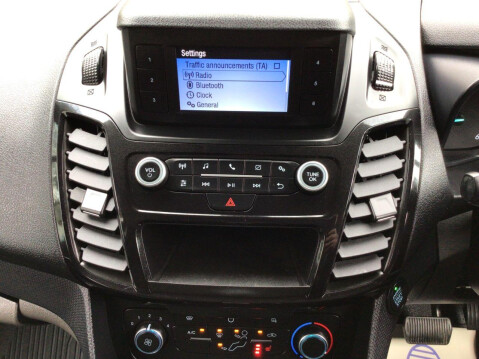 Ford Transit Connect 1.5 200 LIMITED TDCI 119 BHP 21
