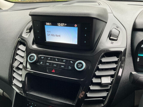 Ford Transit Connect 1.5 200 LIMITED TDCI 119 BHP 19
