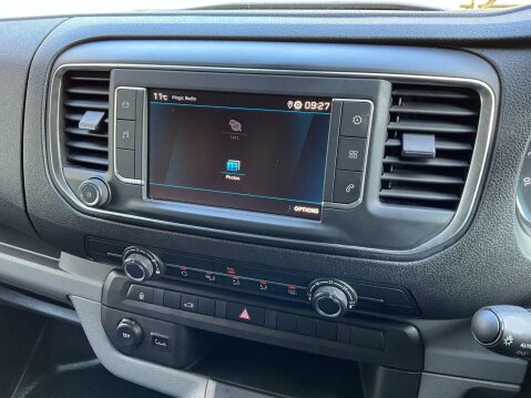 Peugeot Expert 2.0 BlueHDi 1400 Professional Standard Panel Van MWB Euro 6 (s/s) 6dr 27