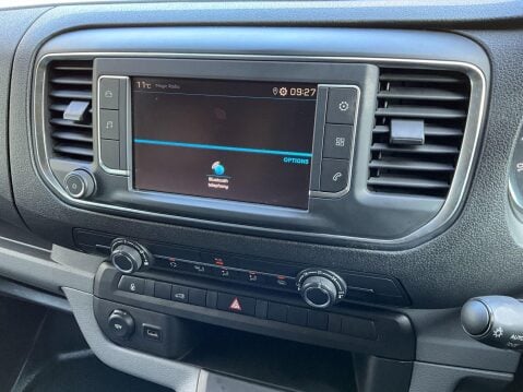Peugeot Expert 2.0 BlueHDi 1400 Professional Standard Panel Van MWB Euro 6 (s/s) 6dr 28