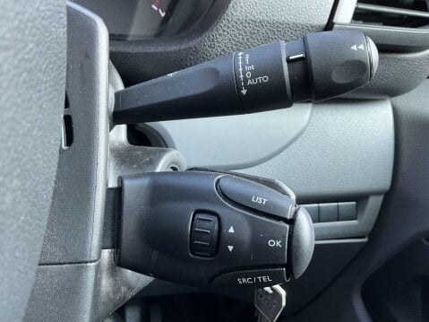 Peugeot Expert 2.0 BlueHDi 1400 Professional Standard Panel Van MWB Euro 6 (s/s) 6dr 34