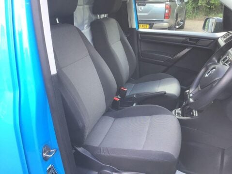 Volkswagen Caddy 2.0 C20 TDI STARTLINE 101 BHP 11