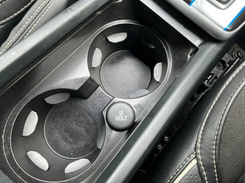 Volvo V40 2.0 T2 R-DESIGN 5d 120 BHP 37