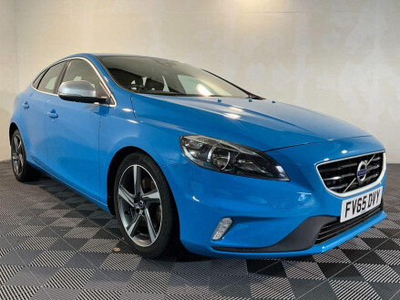 Volvo V40 2.0 T2 R-DESIGN 5d 120 BHP