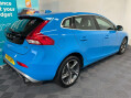 Volvo V40 2.0 T2 R-DESIGN 5d 120 BHP 6